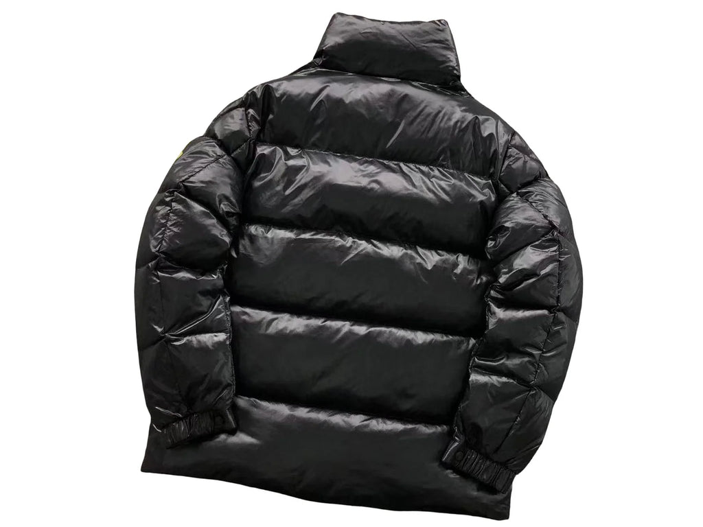 Moncler Sumido Down Jacket – Men's Quilted Puffer in Black