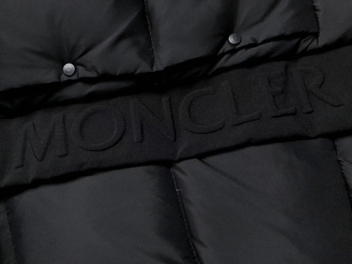 Moncler Madeira Down Jacket – Women's Quilted Puffer in Black
