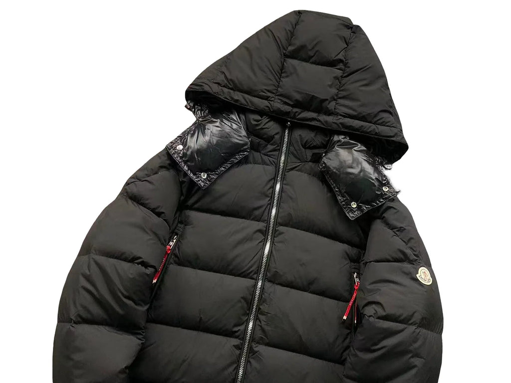 Moncler Poirier Down Jacket – Men's Quilted Puffer in Black